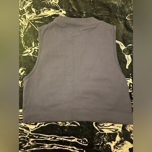 🎊 5/$25 🎊 Purple high neck crop top